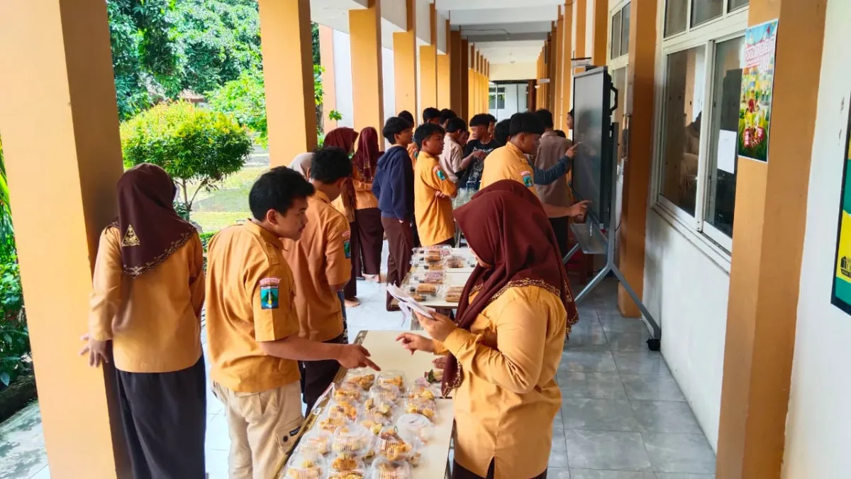 Kegiatan kokurikuler di SMK Plus Khoiriyah Hasyim Tebuireng